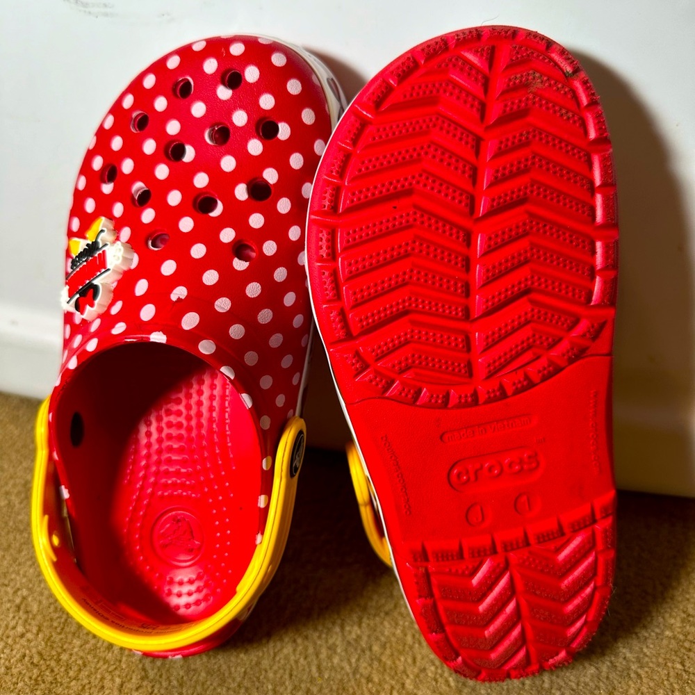 Disney Parks Exclusive Minnie Mouse Crocs